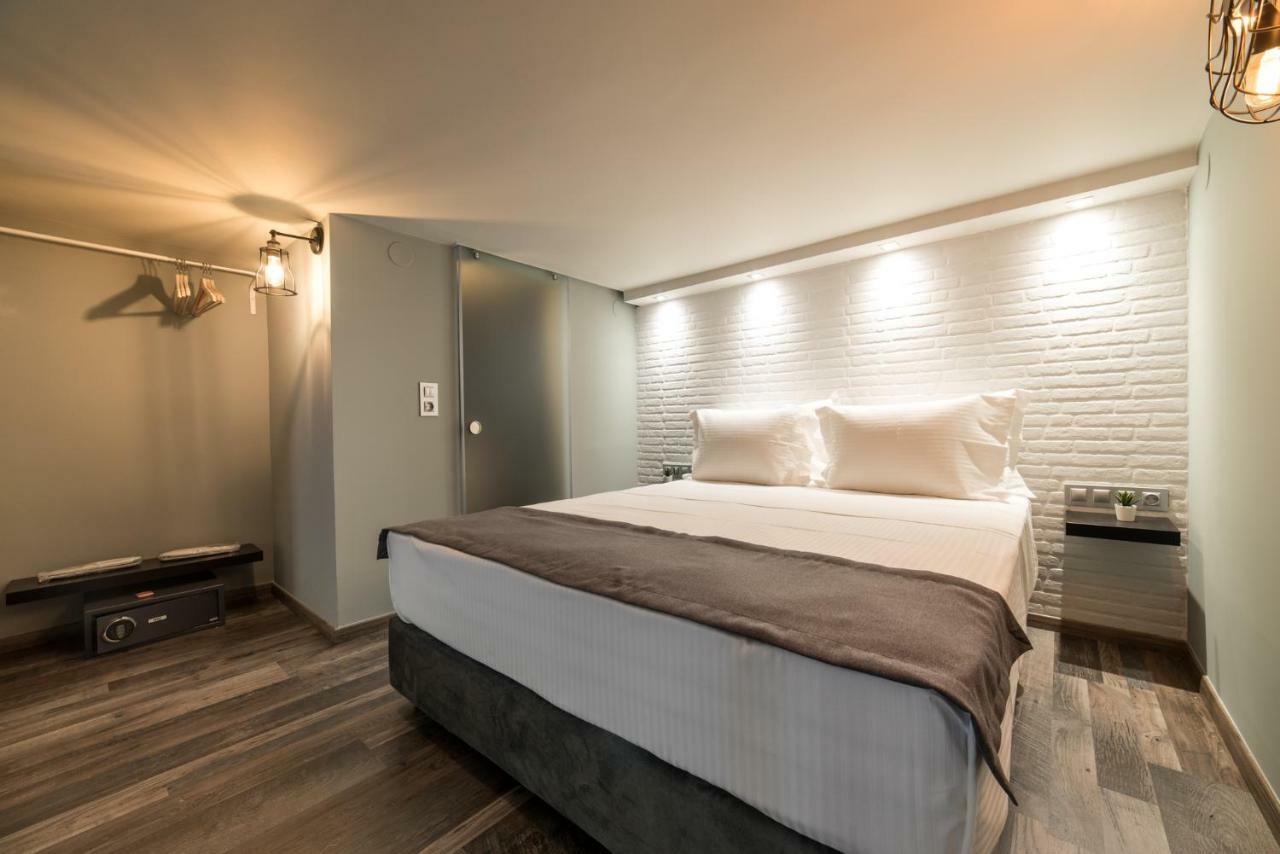 Oinoelia Luxury Suites & Residence Potos Exterior foto