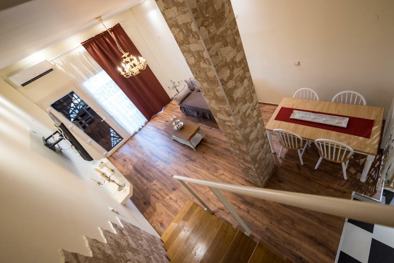 Oinoelia Luxury Suites & Residence Potos Exterior foto