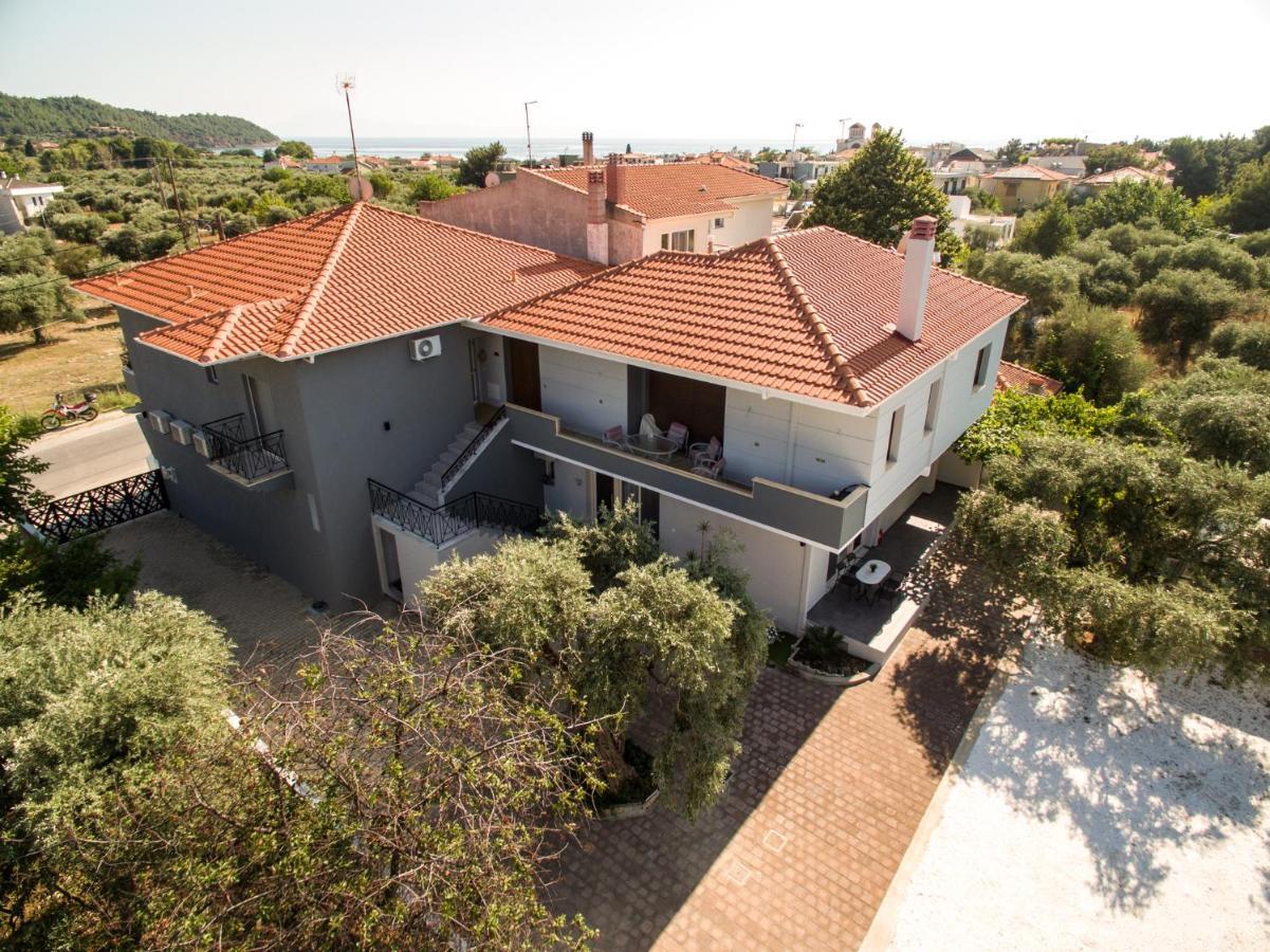Oinoelia Luxury Suites & Residence Potos Exterior foto